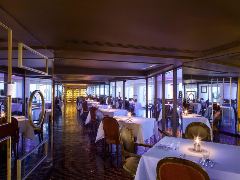 Lebua at State Tower 32