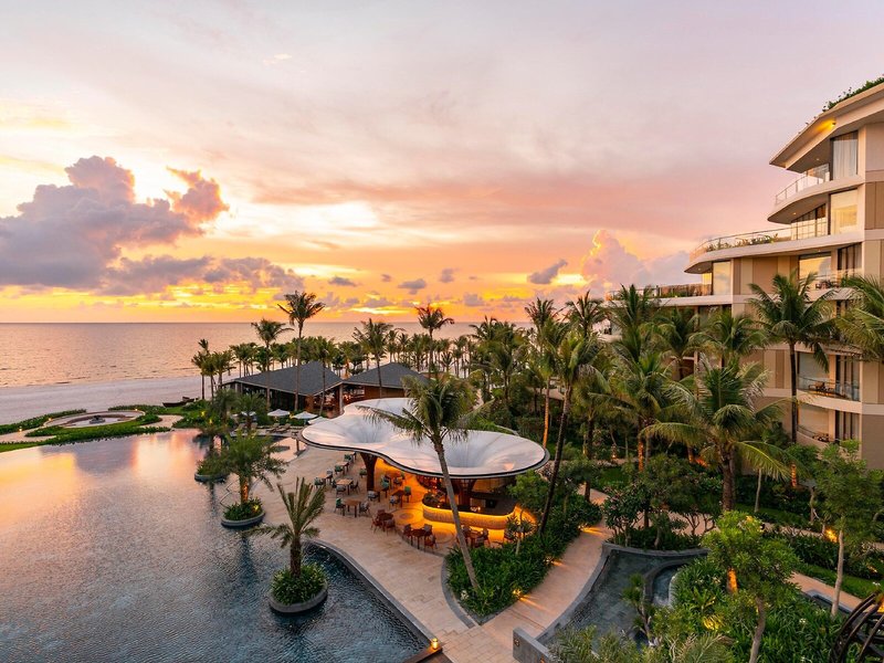 InterContinental Phu Quoc Long Beach Resort 19