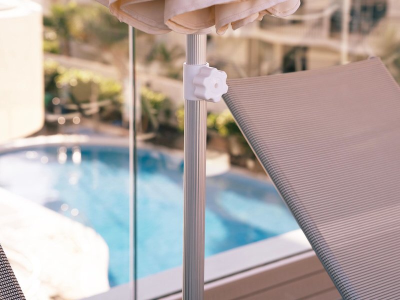 Coral California 6 - Outdoor Pool