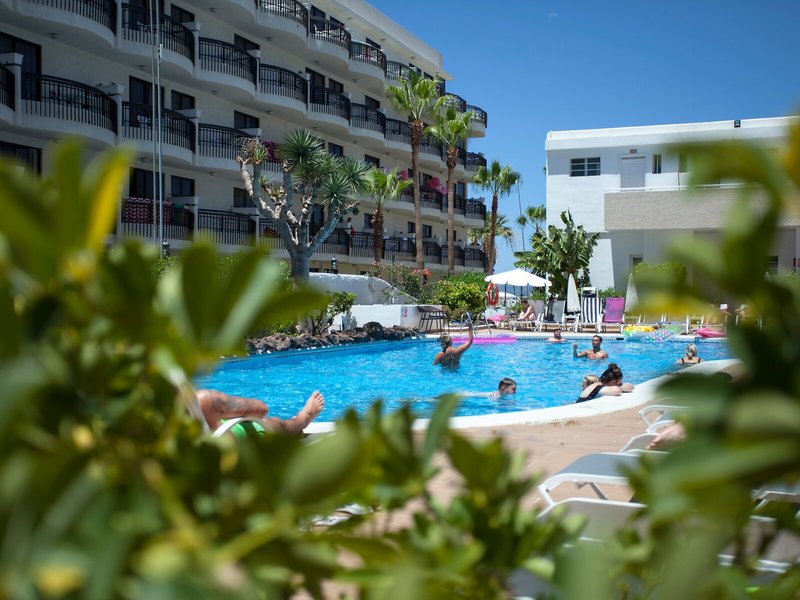 Coral California 13 - Outdoor Pool