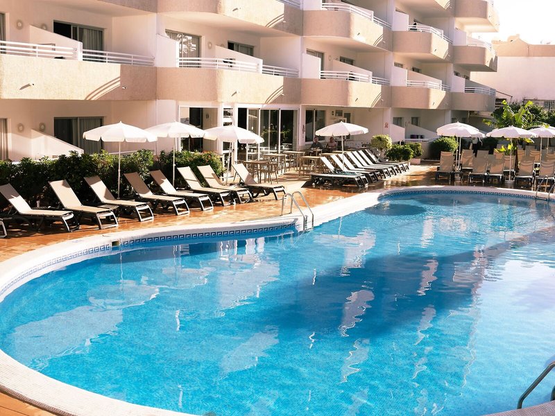 Coral California 16 - Outdoor Pool