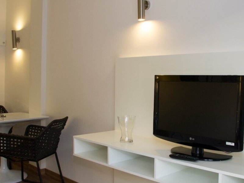 Coral California 46 - Room Example