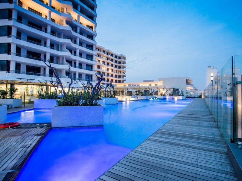 The Capital Pearls 9