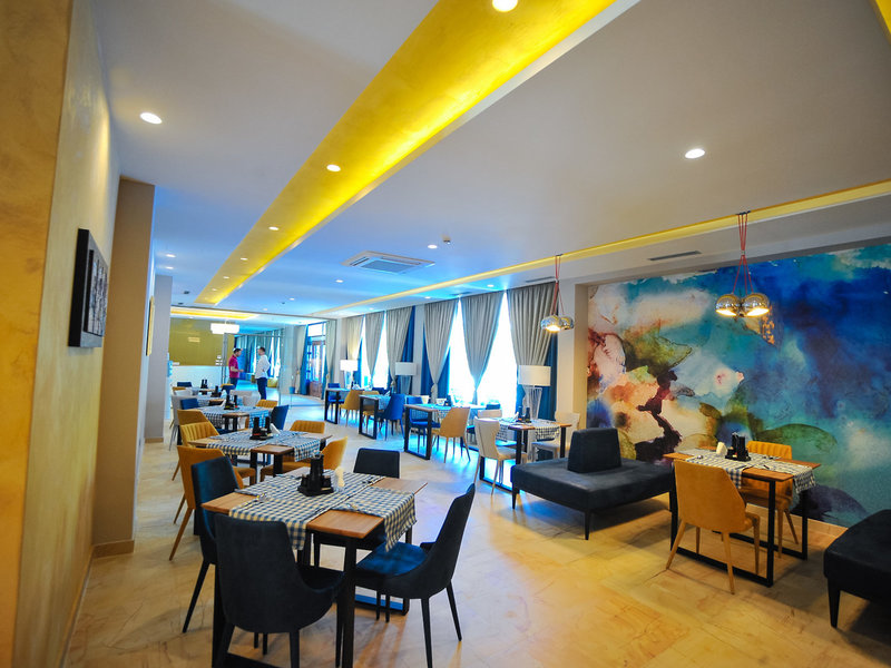 Sandy Beach Resort 19