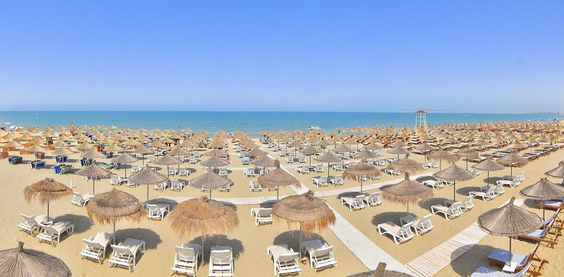 Sandy Beach Resort 2