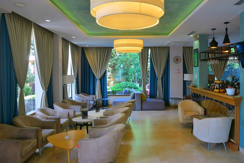 Sandy Beach Resort 18