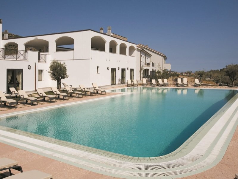 Castellaro Golf Resort 6
