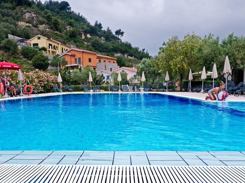 Castellaro Golf Resort 12