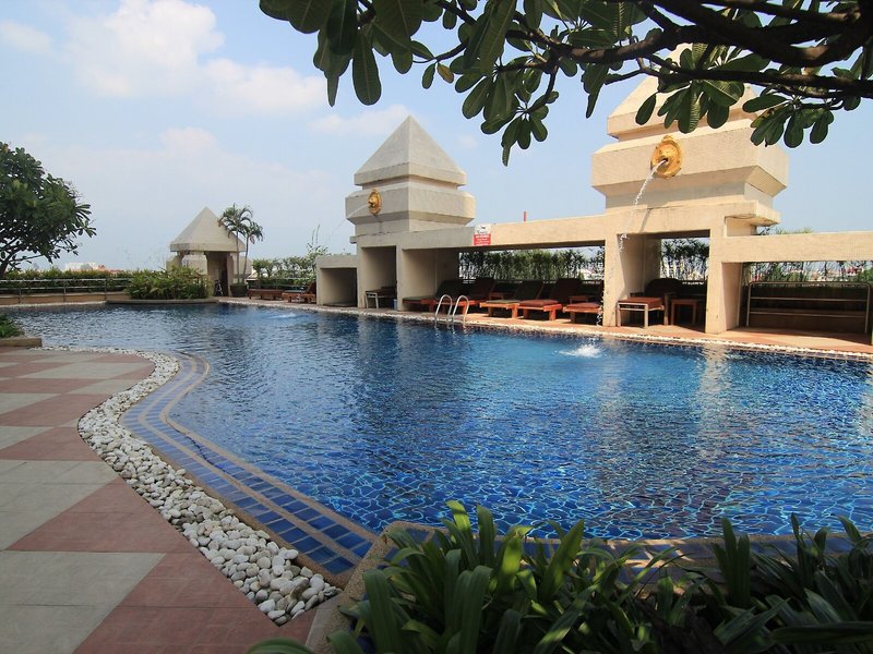 Duangtawan Hotel Chiang Mai 6