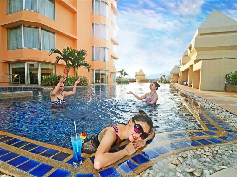 Duangtawan Hotel Chiang Mai 9