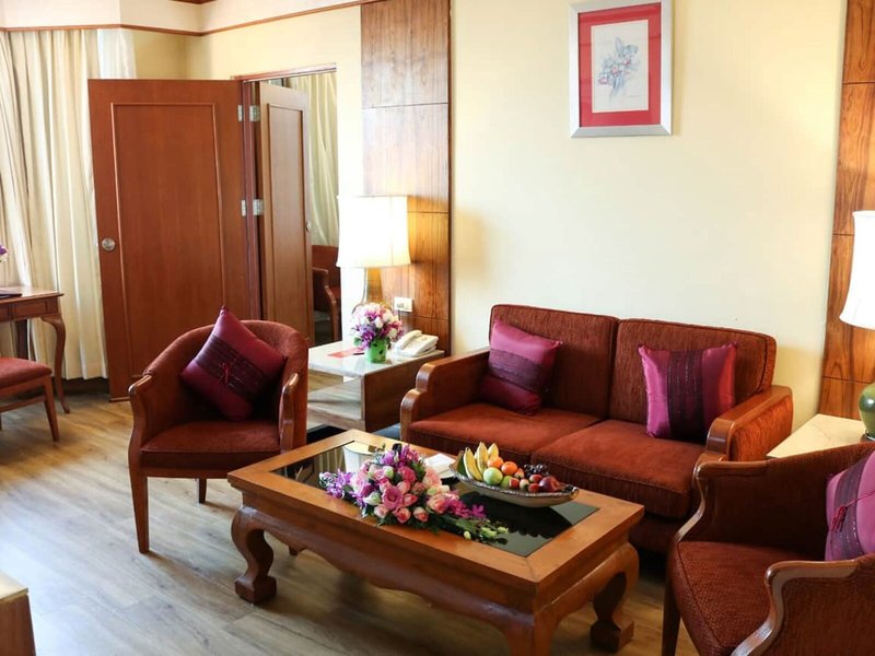 Duangtawan Hotel Chiang Mai 39