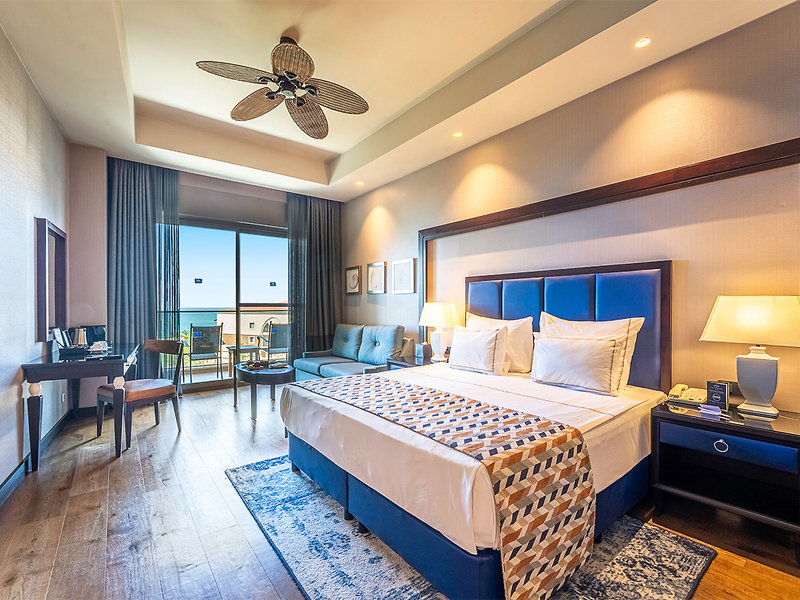 Kaya Palazzo Golf Resort  2