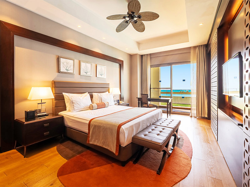 Kaya Palazzo Golf Resort  12