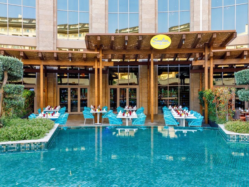 Kaya Palazzo Golf Resort  18