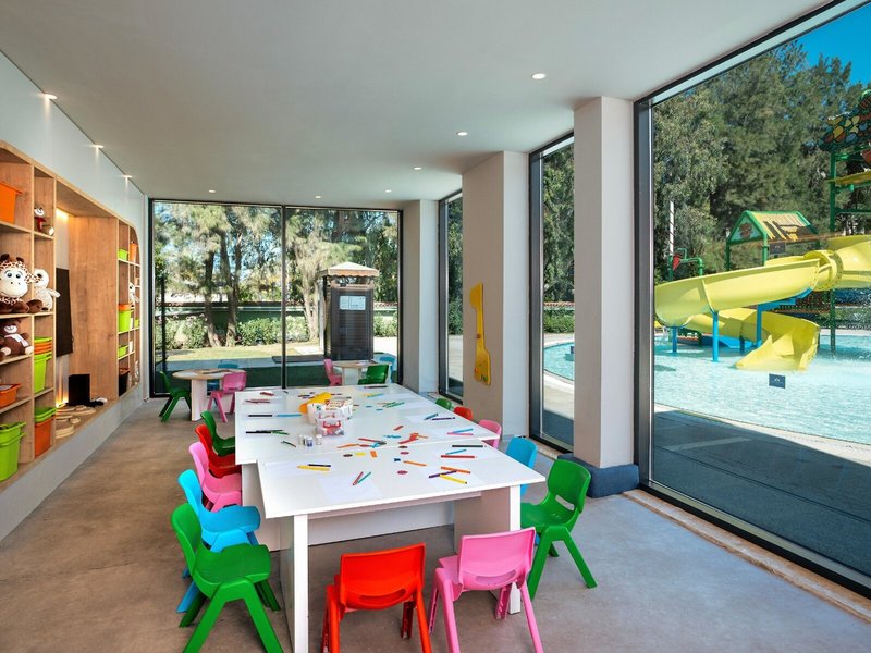 Kaya Palazzo Golf Resort  40