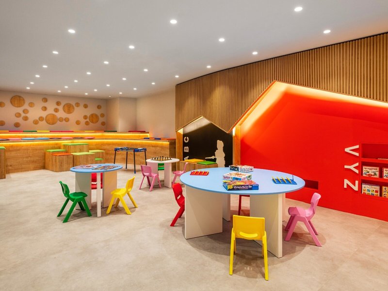 Kaya Palazzo Golf Resort  42