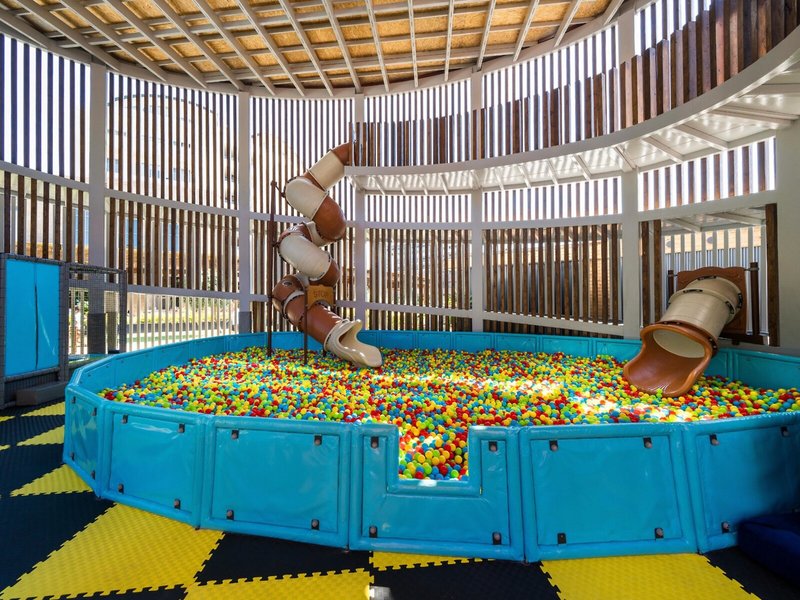 Kaya Palazzo Golf Resort  44