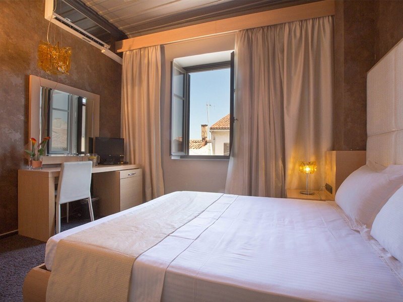 Aion Luxury Hotel 10 - Room Example