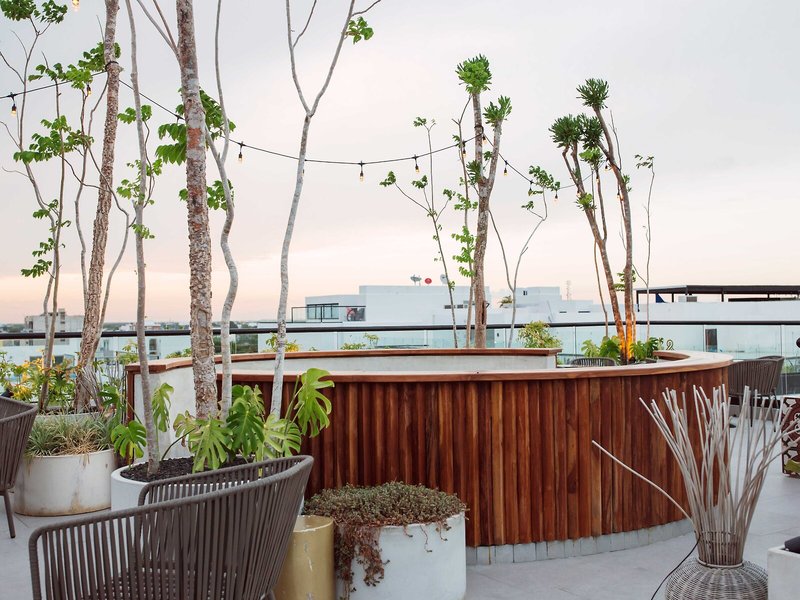 IT Hotel & Residences 7