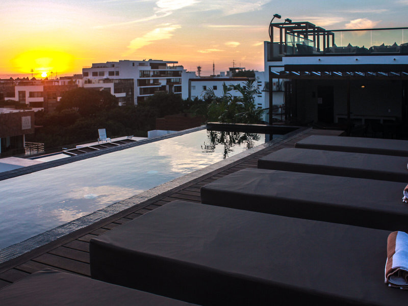 IT Hotel & Residences 14