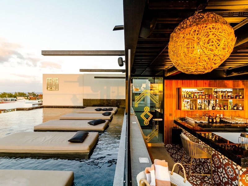 IT Hotel & Residences 27