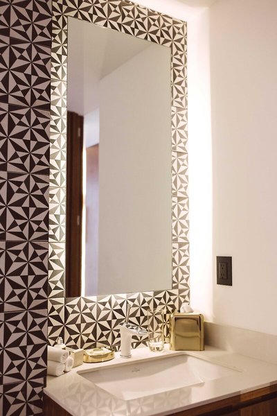 IT Hotel & Residences 30