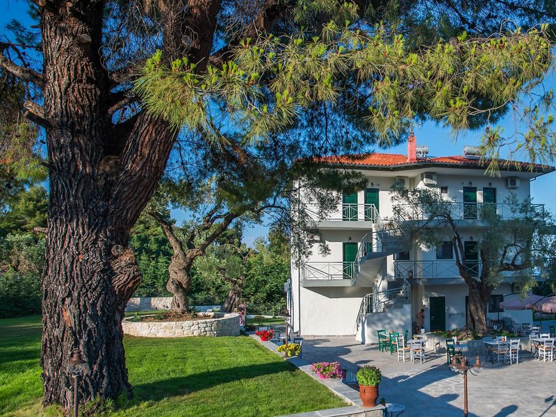 Mirabilia Boutique Hotel 3