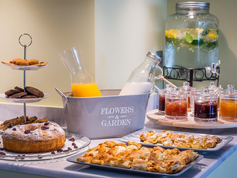 Mirabilia Boutique Hotel 13