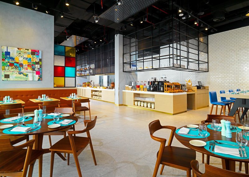 Aloft Palm Jumeirah 14