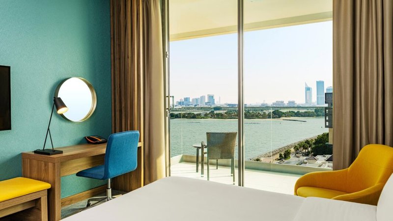 Aloft Palm Jumeirah 15