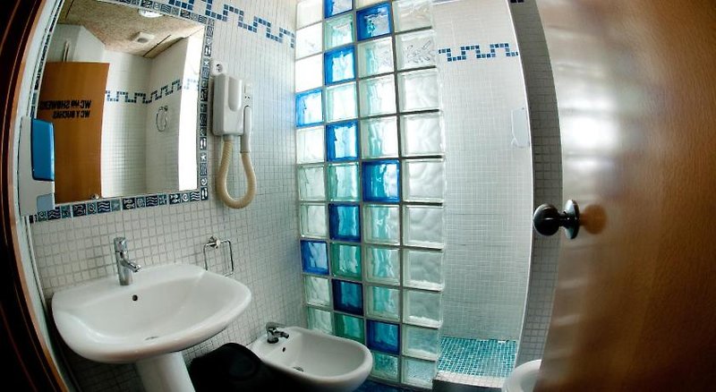 Ramblas Hostal Barcelona 2