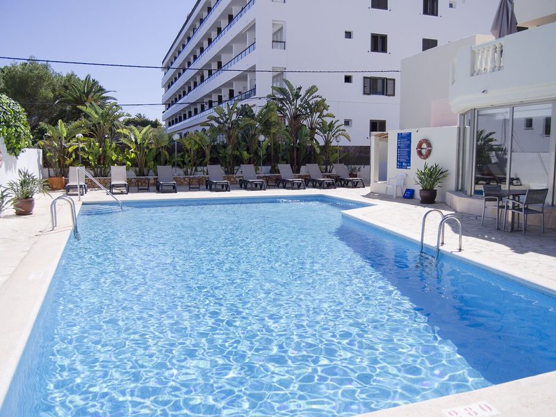 FERGUS Paraiso Beach 19