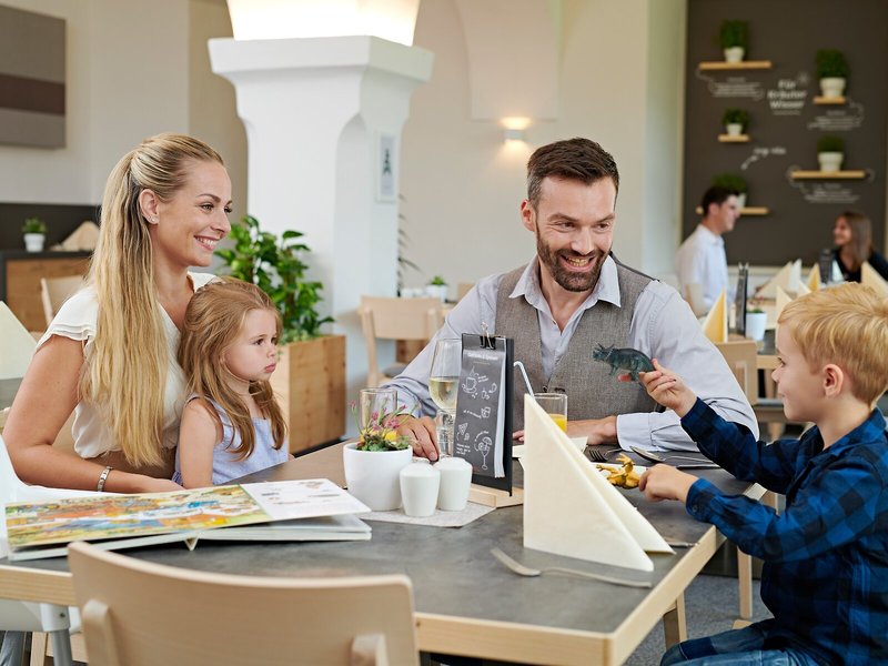 JUFA Hotel Stift Gurk 9
