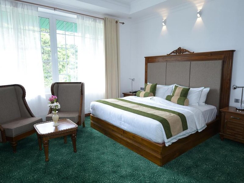 Araliya Green City 24