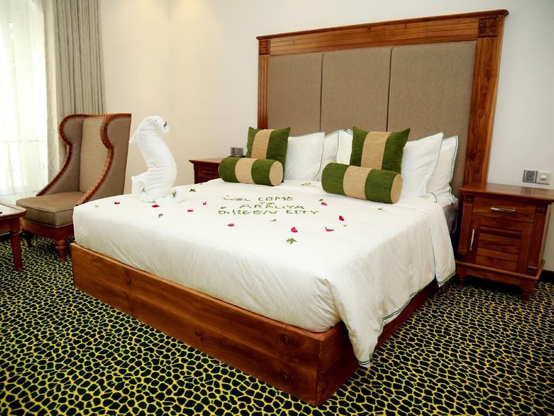 Araliya Green City 28