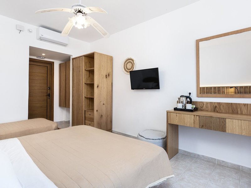Aegean Bay Hotel 25