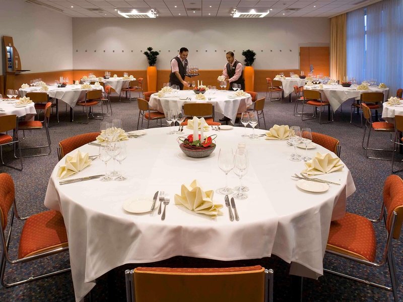Novotel Zürich Airport Messe 13 - Restaurant