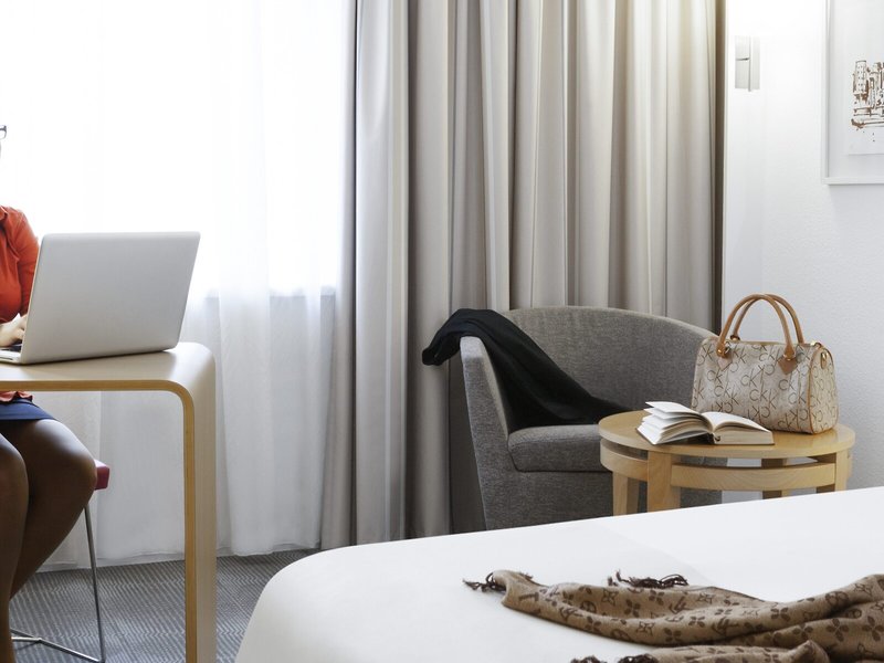 Novotel Zürich Airport Messe 30 - Room Example