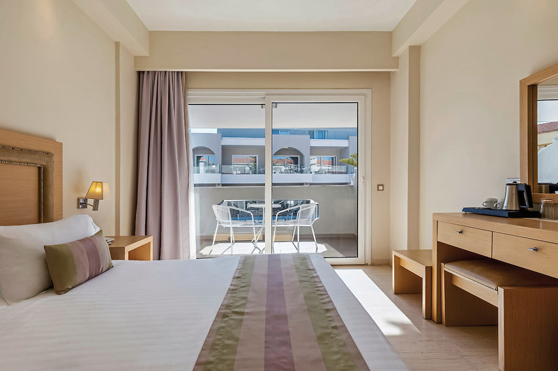 SENTIDO Alexandra Beach Resort & Spa 22