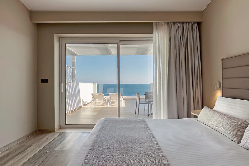 SENTIDO Alexandra Beach Resort & Spa 27