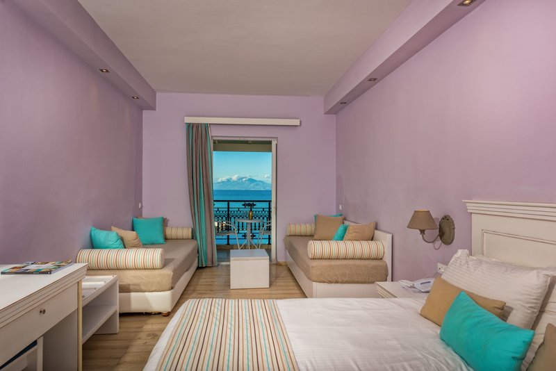 Alexandra Beach Resort & Spa 5