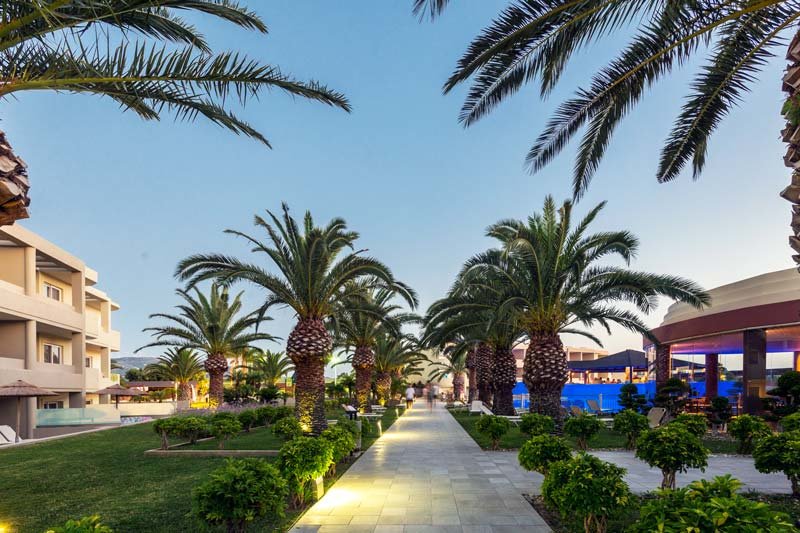 Sandy Beach Hotel 12