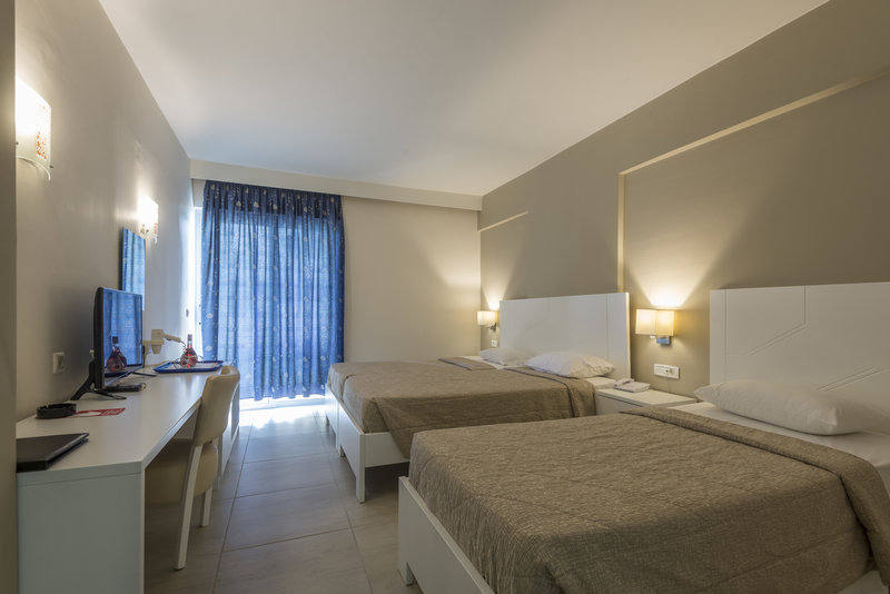 Sandy Beach Hotel 24