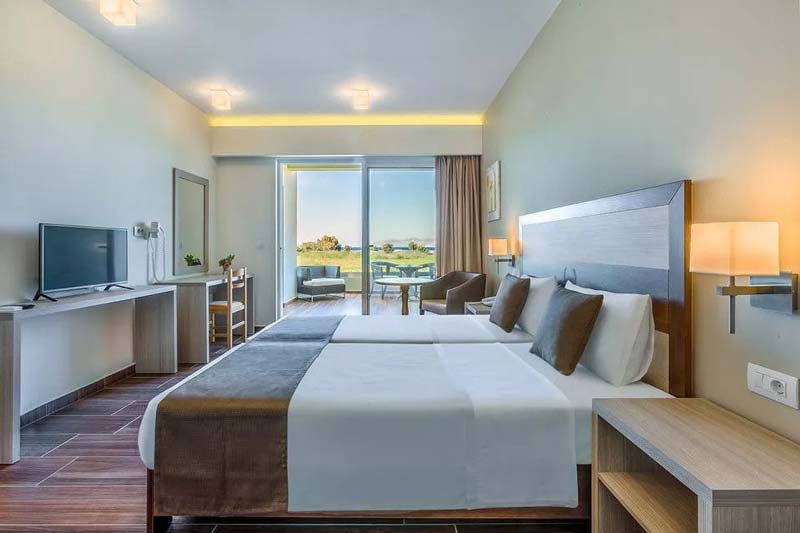 Sandy Beach Hotel 25