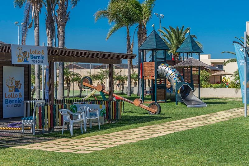 Sandy Beach Hotel 31