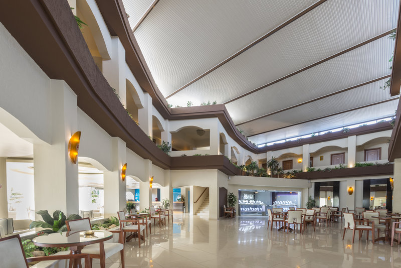 Sandy Beach Hotel 13