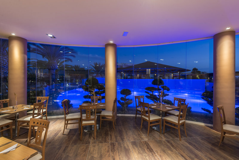 Sandy Beach Hotel 15