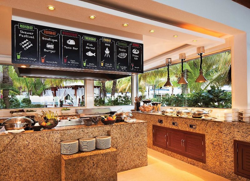 Palafitos Overwater Bungalows 4