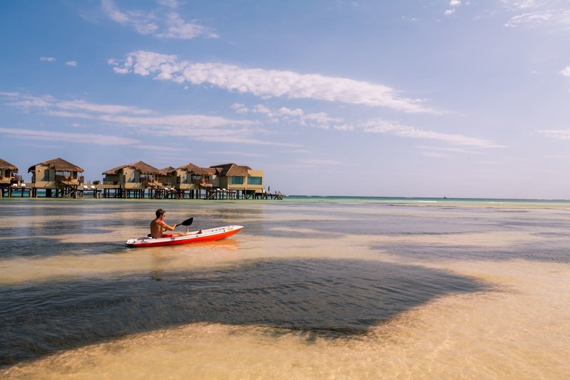 Palafitos Overwater Bungalows 9