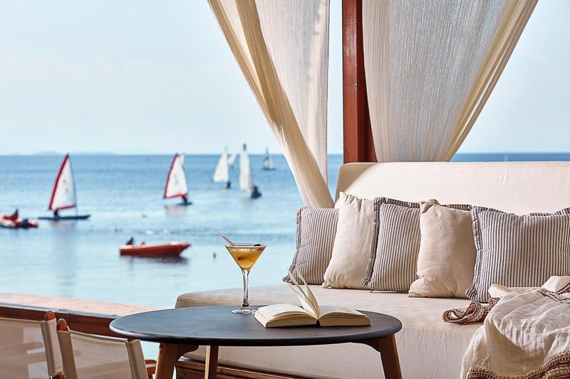 Leda Village Resort 8